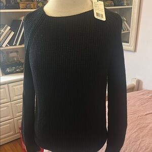 Akris Woman’s Black Crew Neck Sweater NWT size 4 80% cashmere